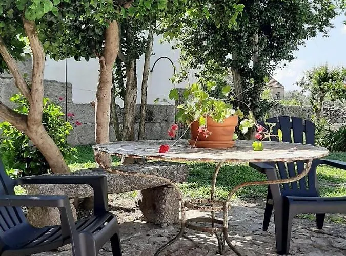 בית נופש Beautiful House And Garden At Serra Da Estrela, Perfect For Groups And Families *