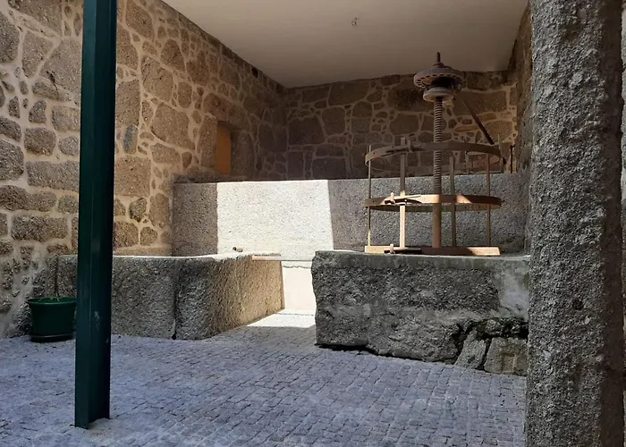 Beautiful House And Garden At Serra Da Estrela, Perfect For Groups And Families גובאיה